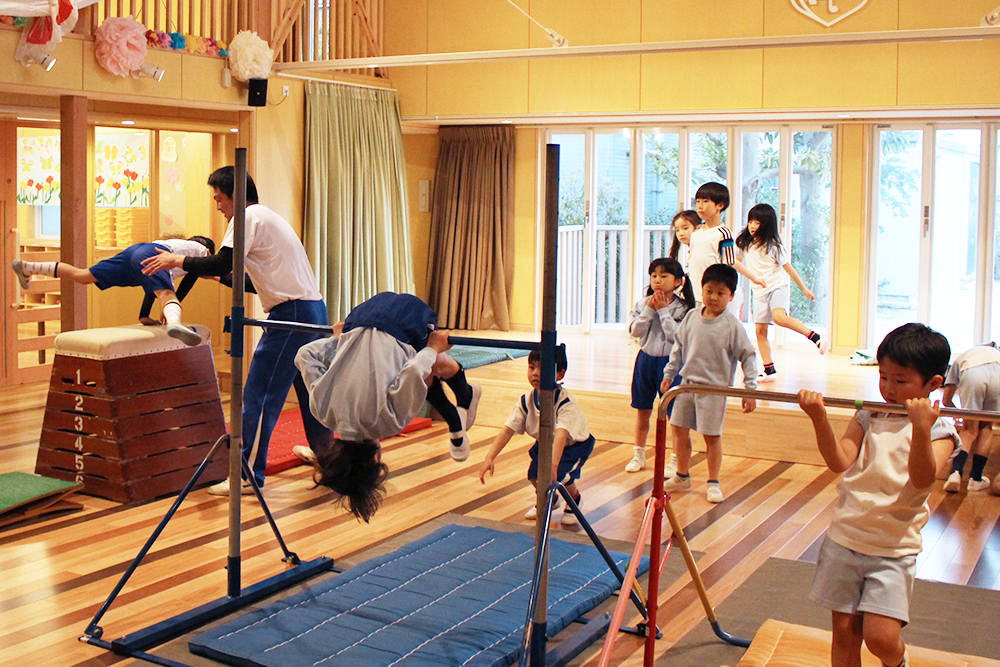 体操クラブ｜課外活動